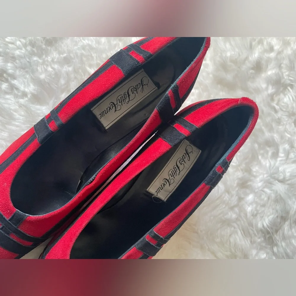 VINTAGE SAKS FIFTH AVENUE KITTEN HEELS - Picture 4 of 8